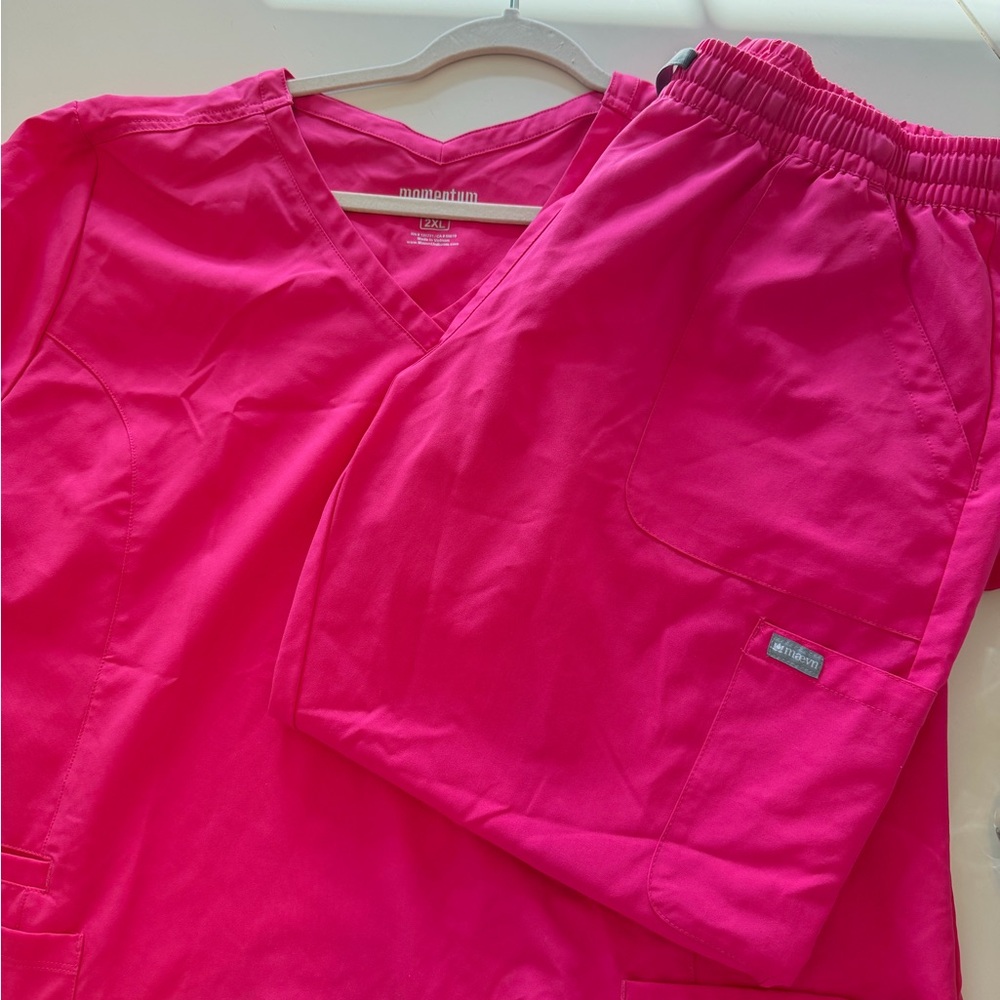 Maevn Momentum Pink Scrub Set